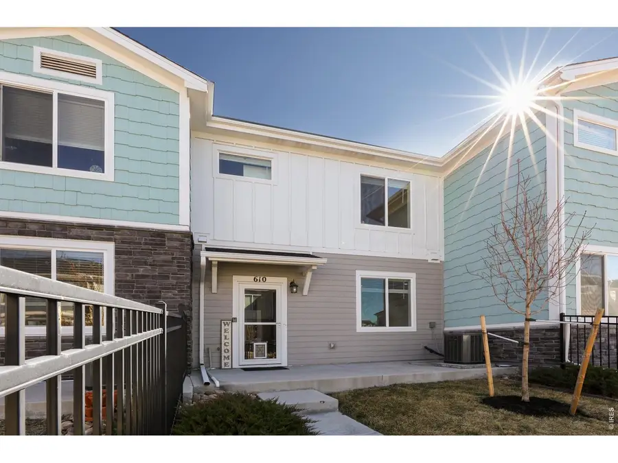 610 Stonebridge Dr, Longmont, CO 80503 - #2