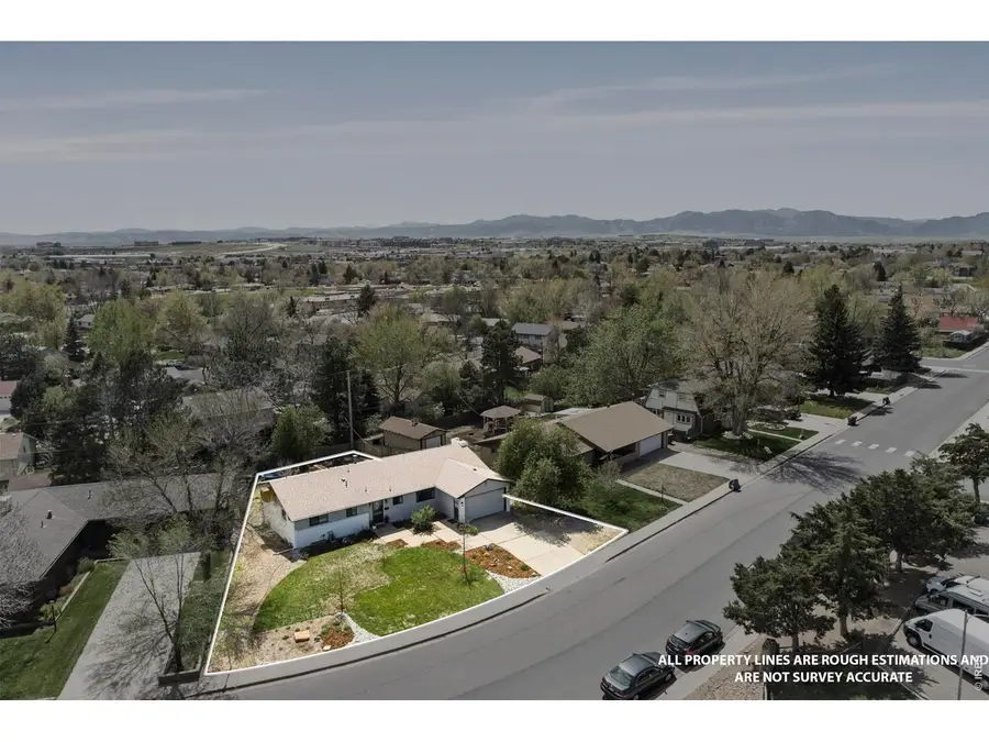 1075 Emerald St, Broomfield, CO 80020 - #2