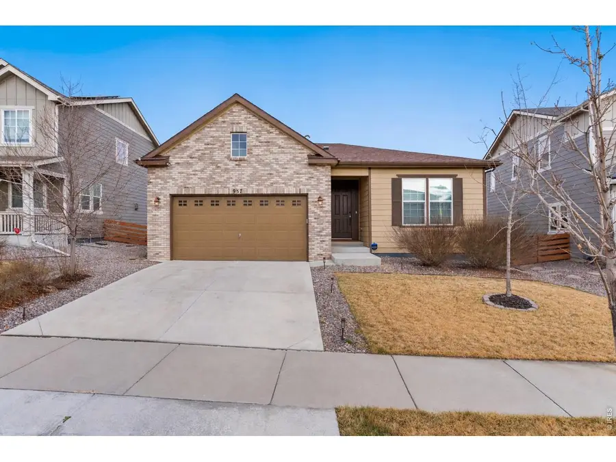 937 Eva Peak Dr, Erie, CO 80516 - #2