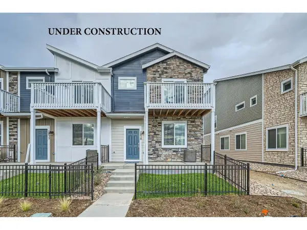 2850 Bear Springs Cir, Longmont, CO 80503
