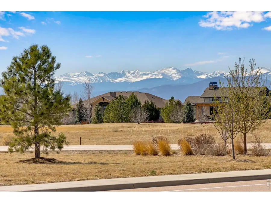 5614 Carmon Dr, Windsor, CO 80550 - #2
