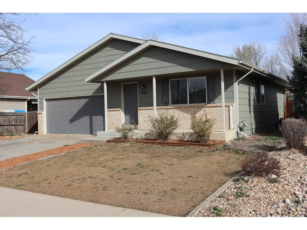 725 Columbine Dr, Windsor, CO 80550 - #1