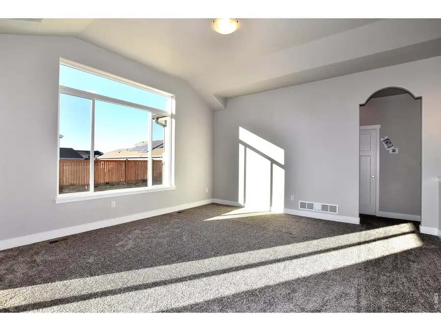 1196 Crown Sparrow St, Johnstown, CO 80534 - #3