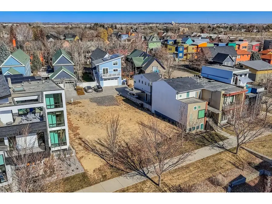 905 Tempted Ways Dr, Longmont, CO 80504 - #3