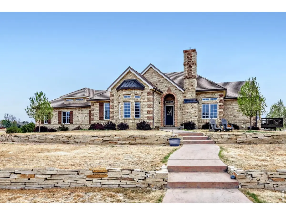 200 Mulligan Lake Dr, Mead, CO 80542 - #1