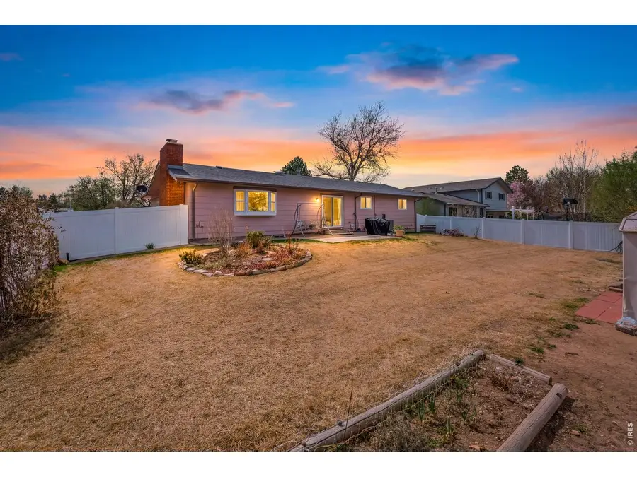 2201 Mountair Ln, Greeley, CO 80634 - #2