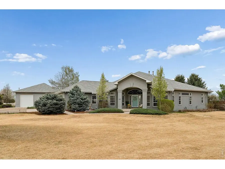 107 Blue Heron Ct, Mead, CO 80542 - #2