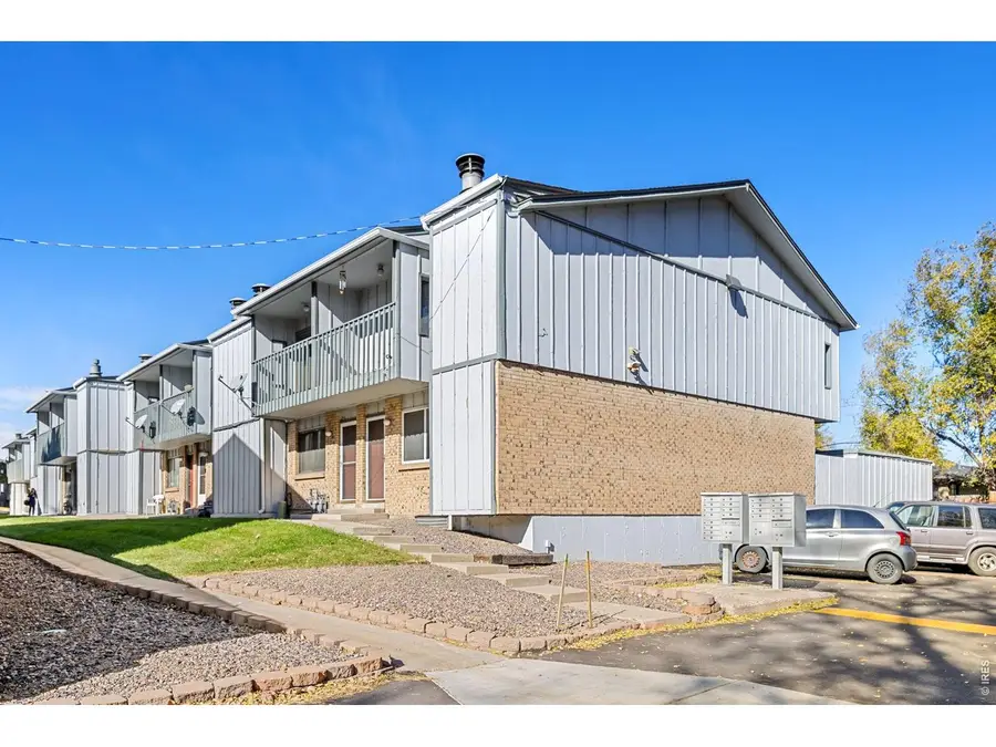 548 Vance St, Lakewood, CO 80226 - #3