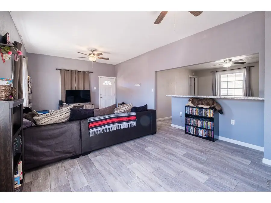 402 Cleveland St, Sterling, CO 80751 - #3