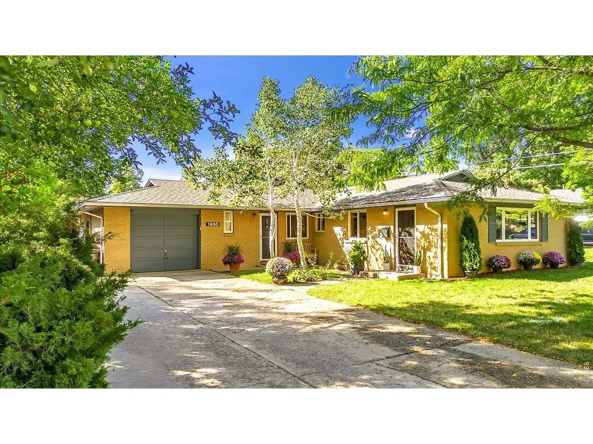1950 Glenwood Dr, Boulder, CO 80304 - #1