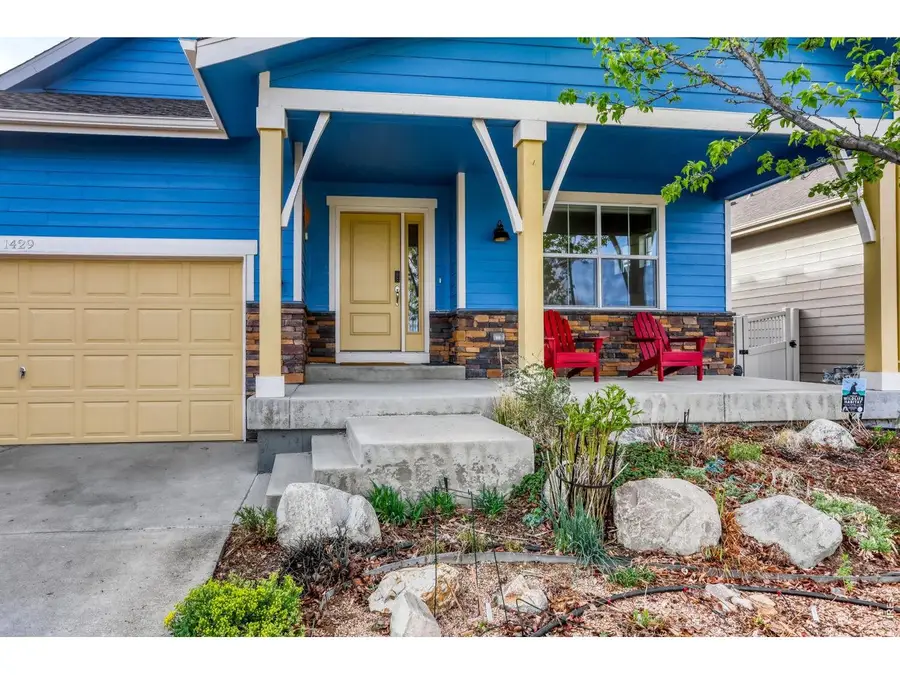 1429 Rustic Dr, Longmont, CO 80504 - #3