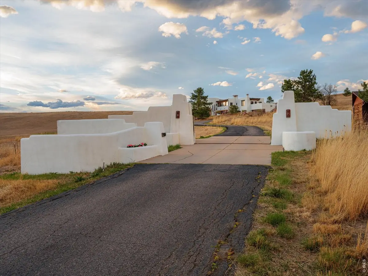 6877 Marshall Dr, Boulder, CO 80303 - #1