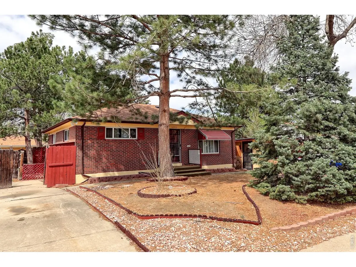 10953 Larson Dr, Northglenn, CO 80233 - #1