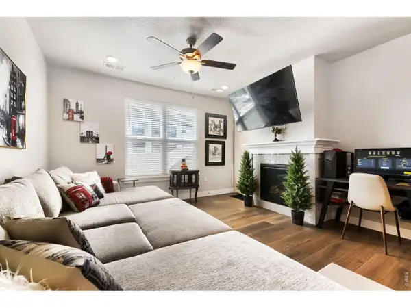 285 High Point Dr #H-205, Longmont, CO 80504