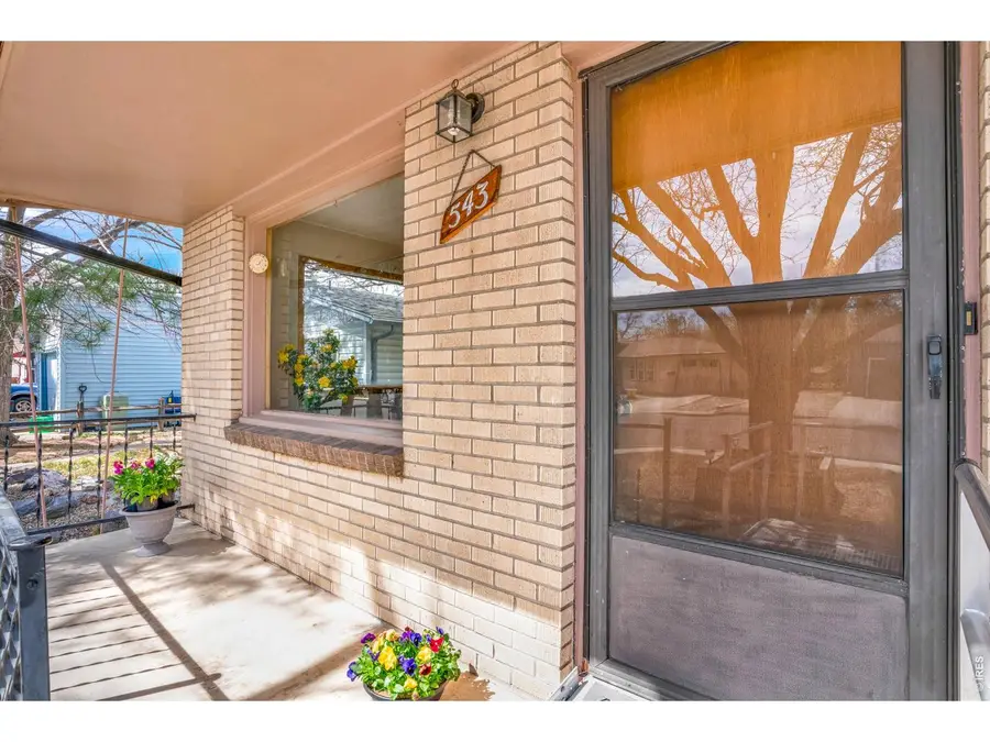 543 W 9th St, Loveland, CO 80537 - #2