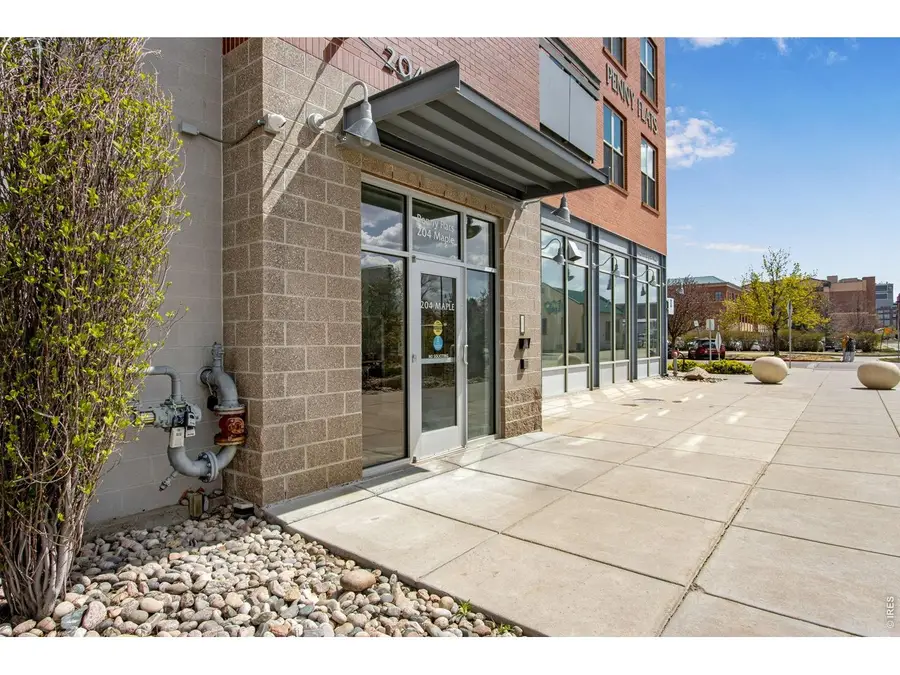 204 Maple St #208, Fort Collins, CO 80521 - #3