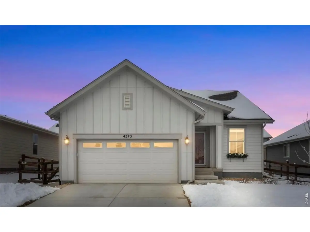 4573 Clear Creek Dr, Longmont, CO 80504 - #1