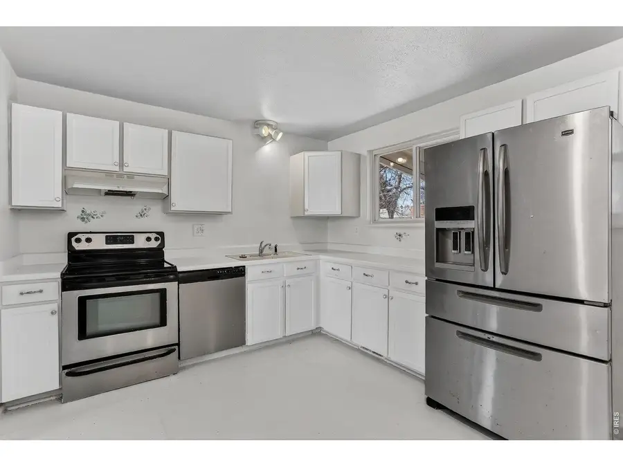 2117 S Wadsworth Blvd, Lakewood, CO 80227 - #3