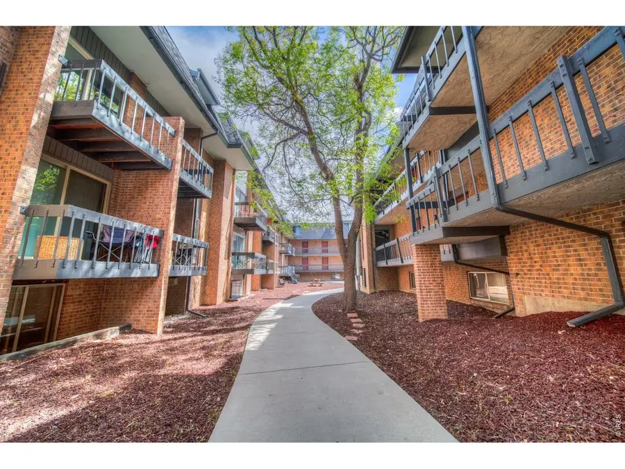 1065 University Ave #105, Boulder, CO 80302 - #2