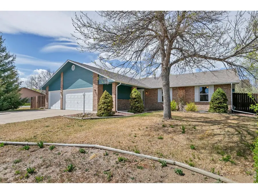 4609 Mountain View Ct, Loveland, CO 80537 - #3