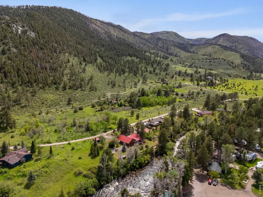 428 Rustic Rd, Bellvue, CO 80512 - #3