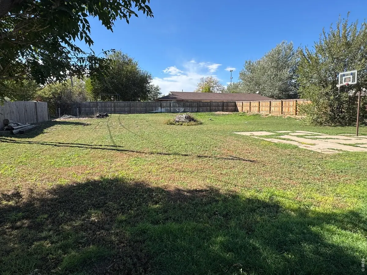 85 S Stewart St, Keenesburg, CO 80643 - #1