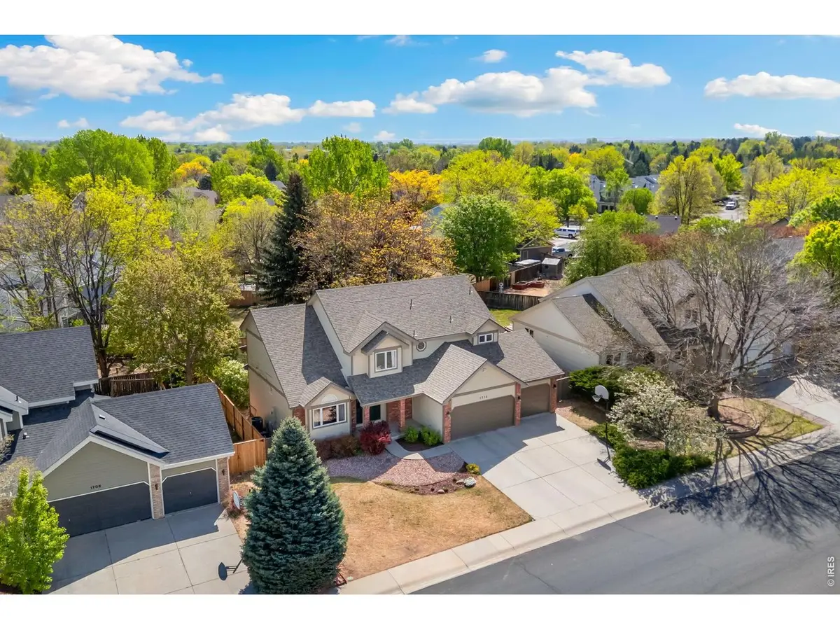 1712 Overlook Dr, Fort Collins, CO 80526 - #1