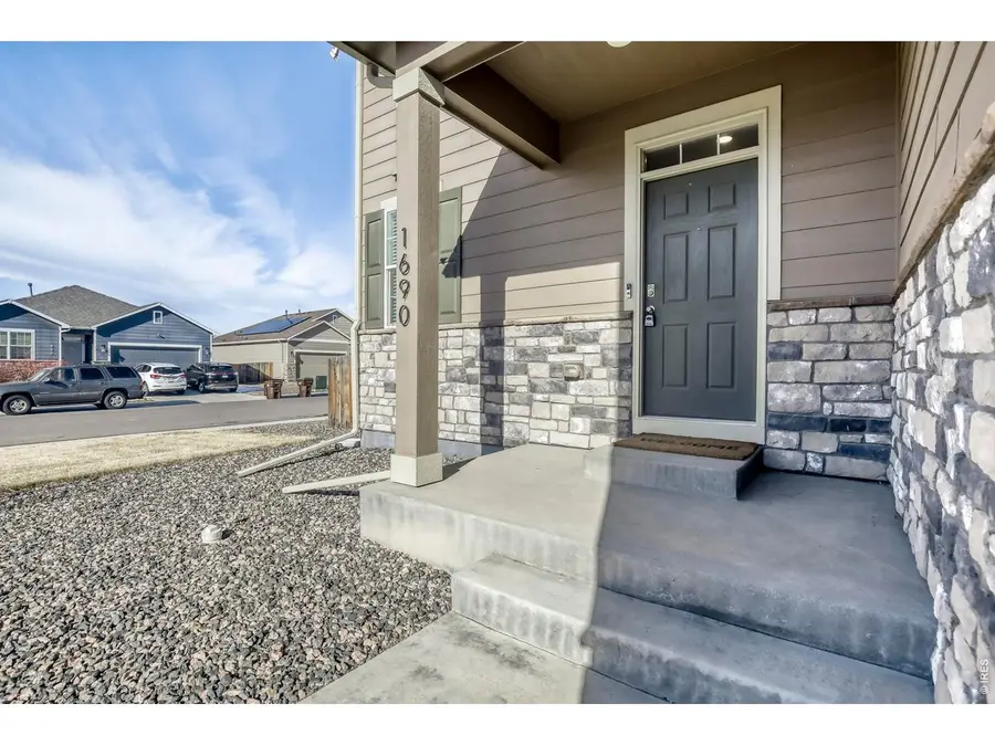 1690 Whiteley Dr, Windsor, CO 80550 - #2