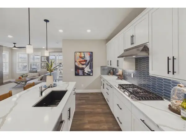 17433 W 93rd S Pl, Arvada, CO 80007