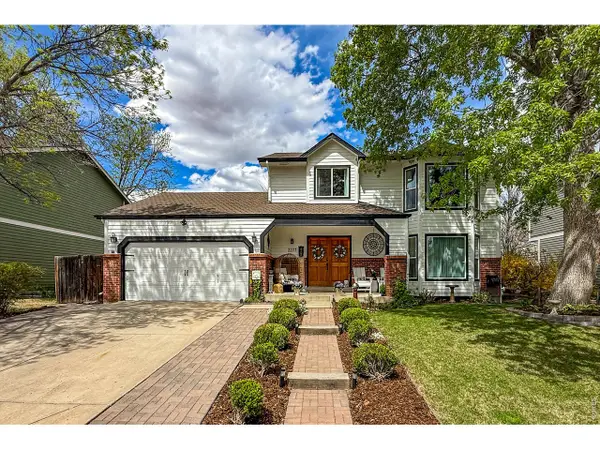 2277 Spinnaker Cir, Longmont, CO 80503