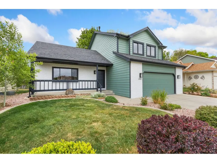 1937 Hyde Dr, Loveland, CO 80538 - #2