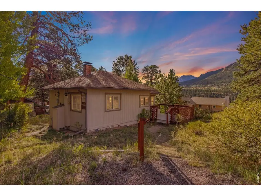 811 Larkspur Rd, Estes Park, CO 80517 - #2