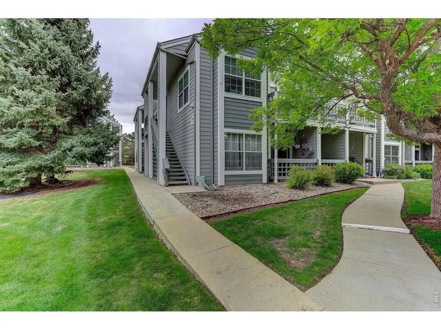 7492 Singing Hills Dr, Boulder, CO 80301 - #2