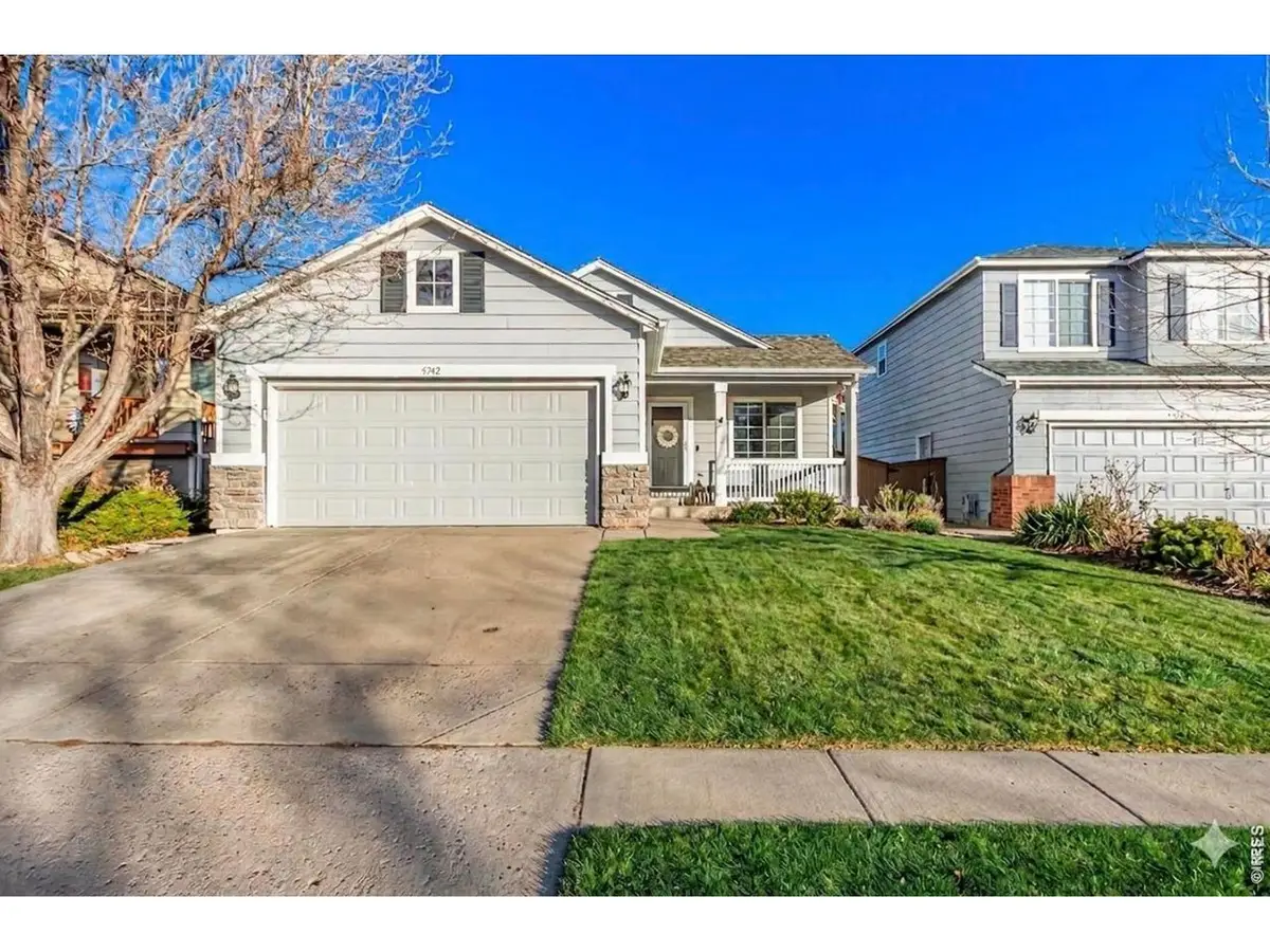 9712 Queenscliffe Dr, Highlands Ranch, CO 80130 - #1