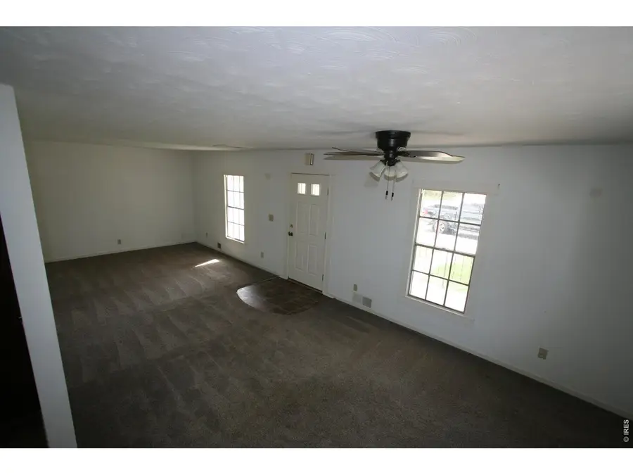 711 Custer St, Brush, CO 80723 - #3