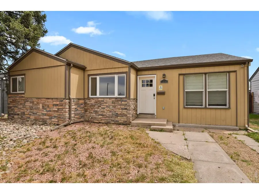 1216 Kingston St, Aurora, CO 80010 - #2