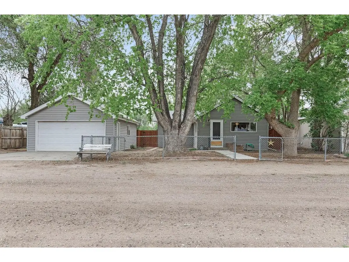 208 S Cora Ave, Milliken, CO 80543 - #1