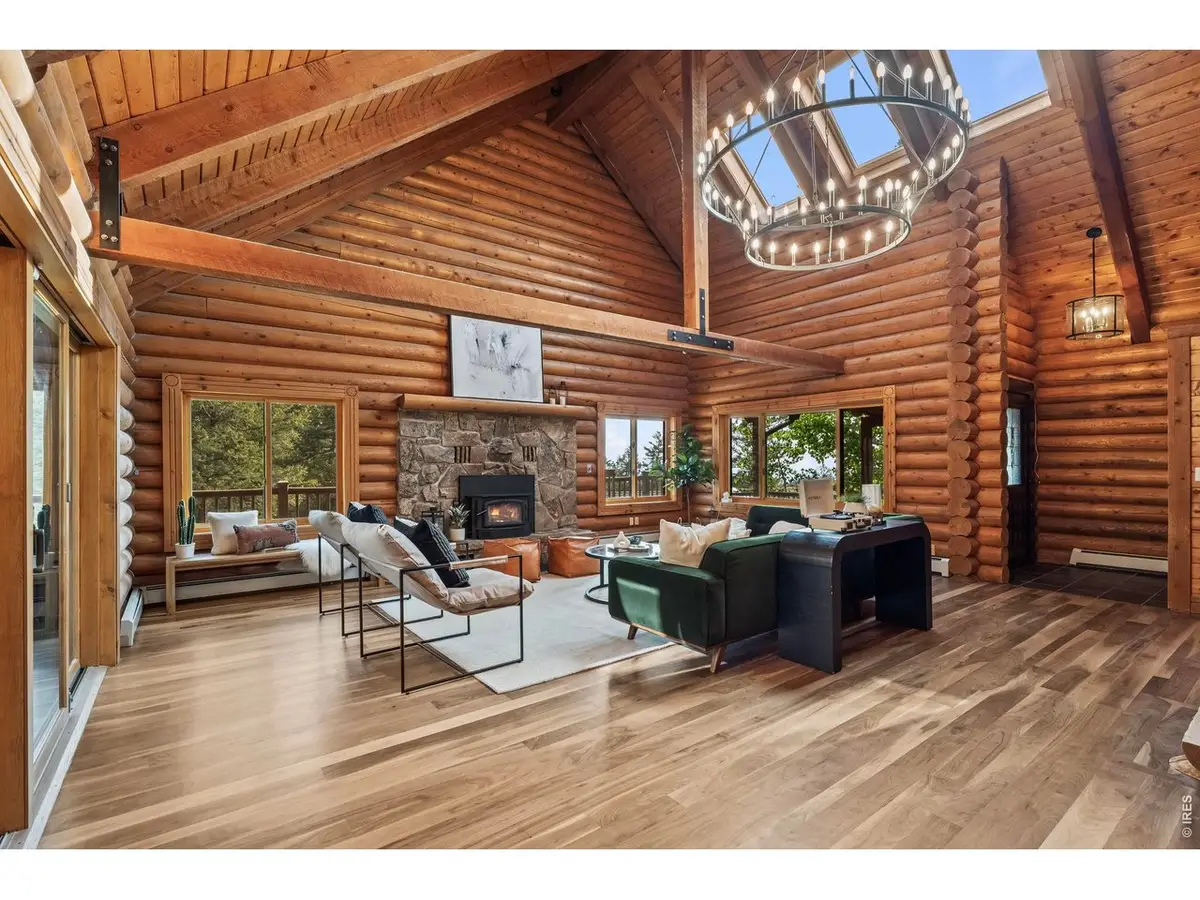 172 Tall Pine Ln, Boulder, CO 80302 - #1