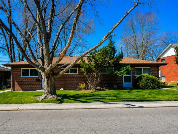 1837 Emery St, Longmont, CO 80501