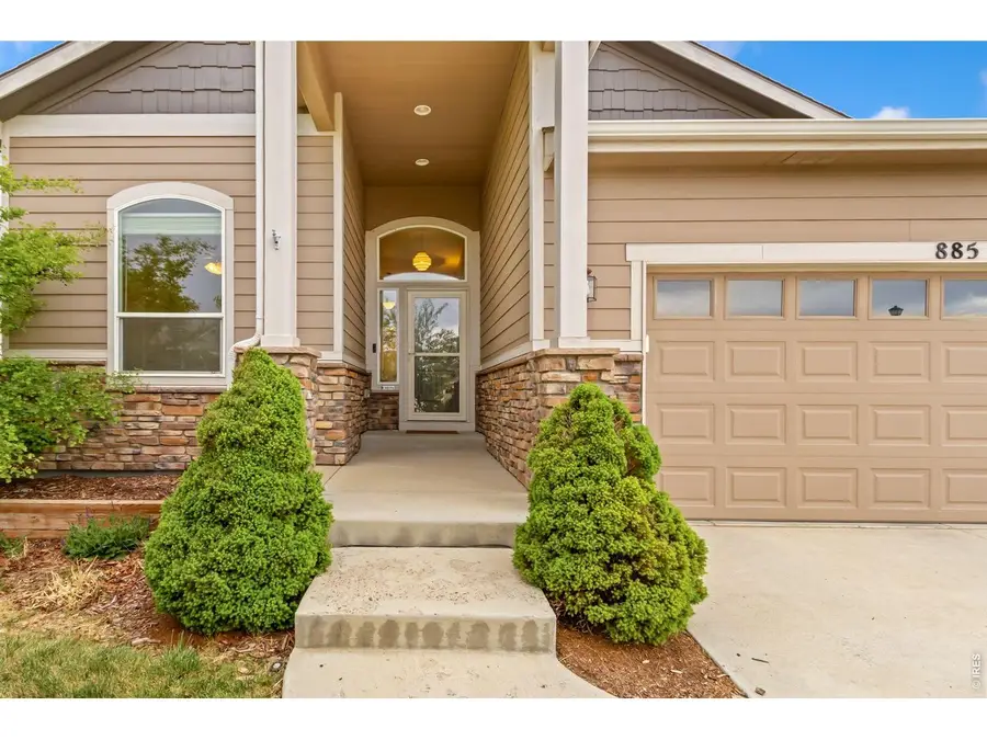 885 Shirttail Peak Dr, Windsor, CO 80550 - #2