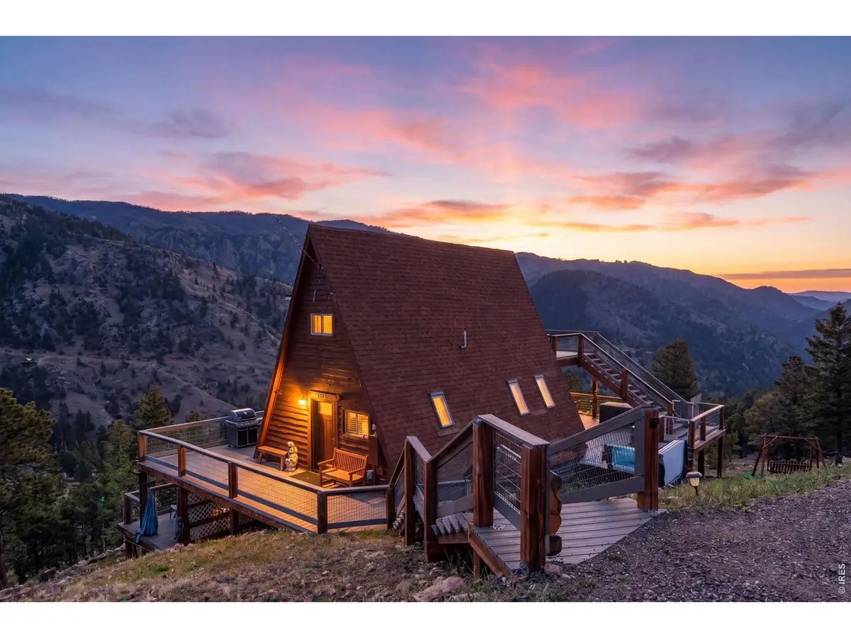 500 Bulwark Ridge Dr, Glen Haven, CO 80532 - #1