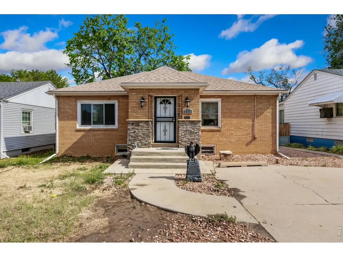 327 W Eisenhower Blvd, Loveland, CO 80537 - #1