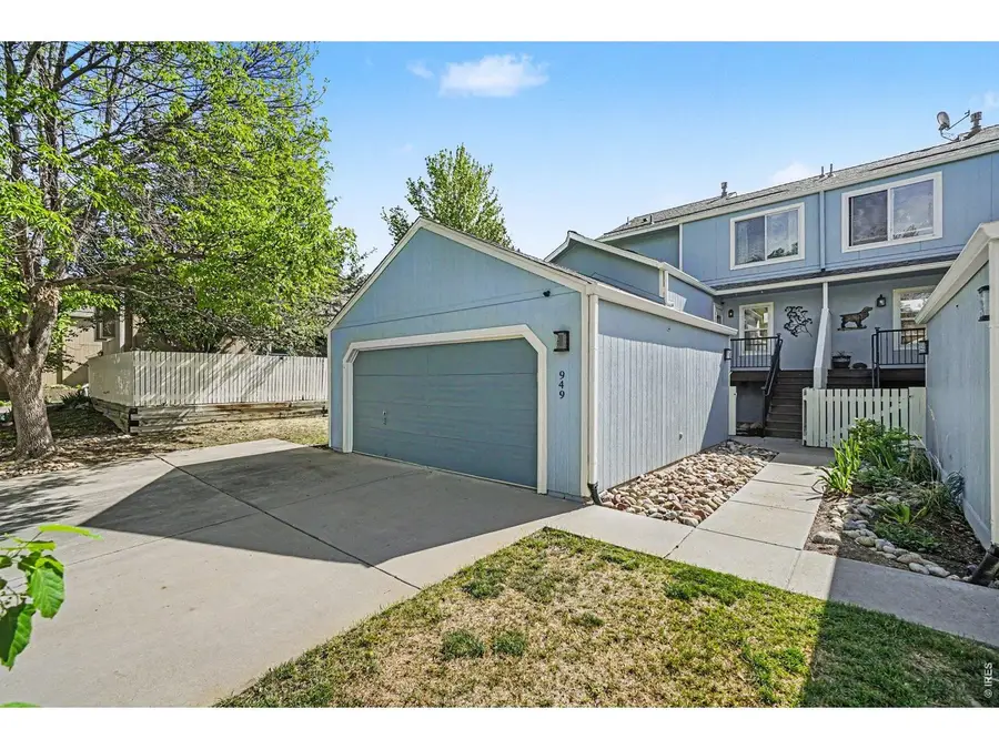 949 Reynolds Farm Ln #A8, Longmont, CO 80503 - #2