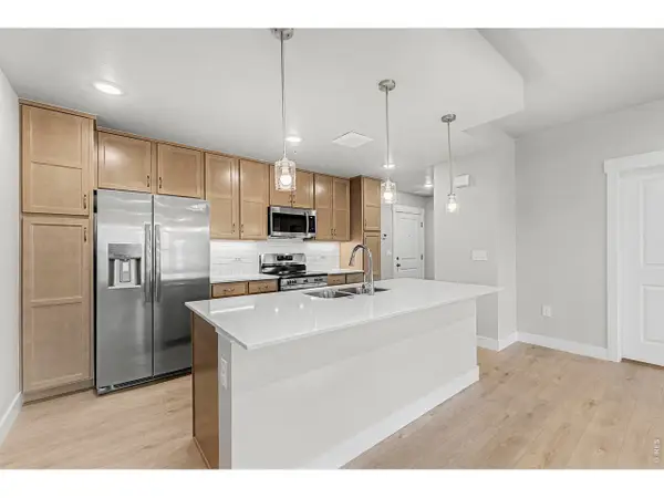 265 High Point Dr #103, Longmont, CO 80504