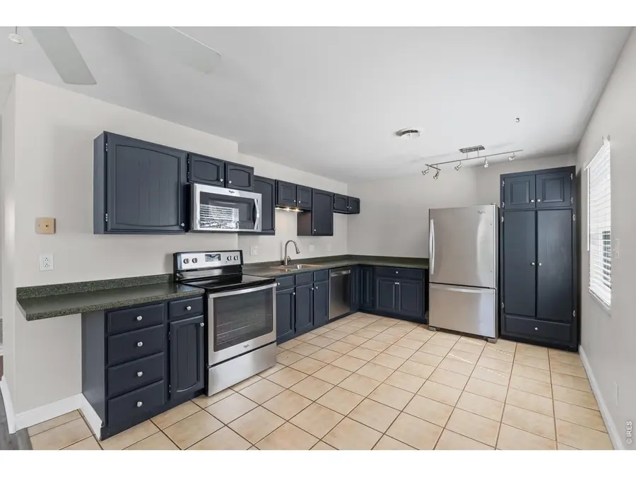 307 S Hollywood St, Fort Collins, CO 80521 - #3