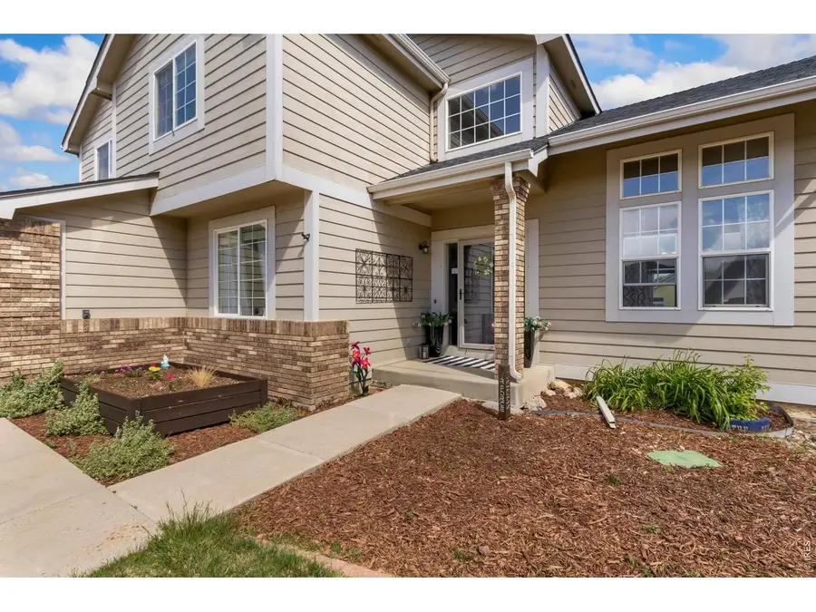 4220 Promontory Ct, Loveland, CO 80537 - #3