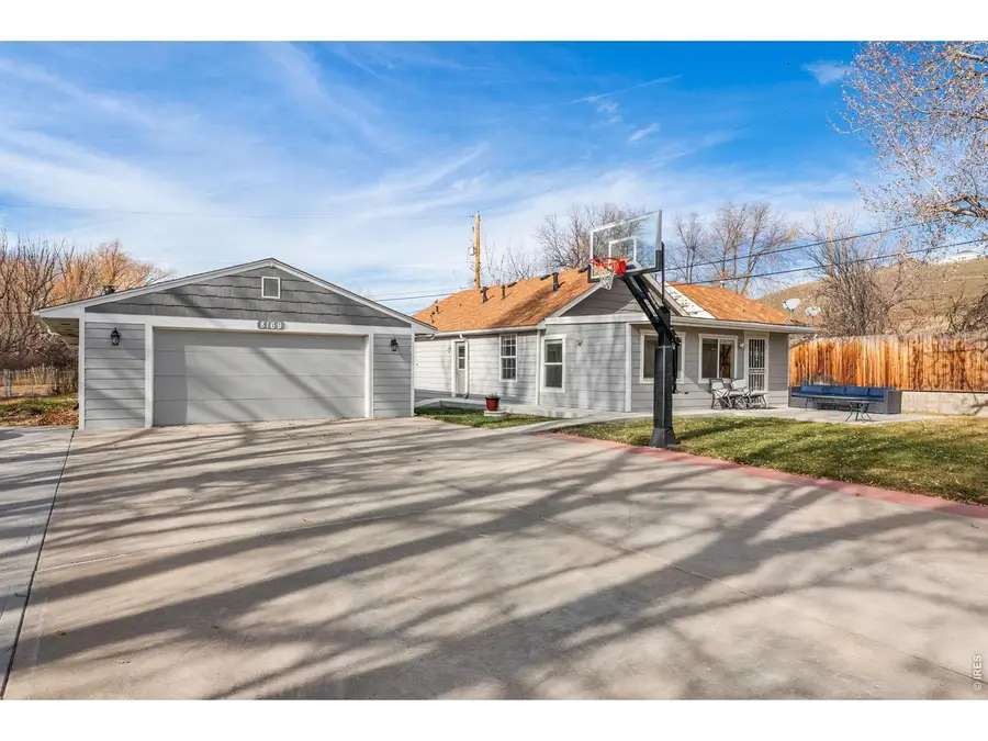 8169 Quaker St, Arvada, CO 80007 - #2
