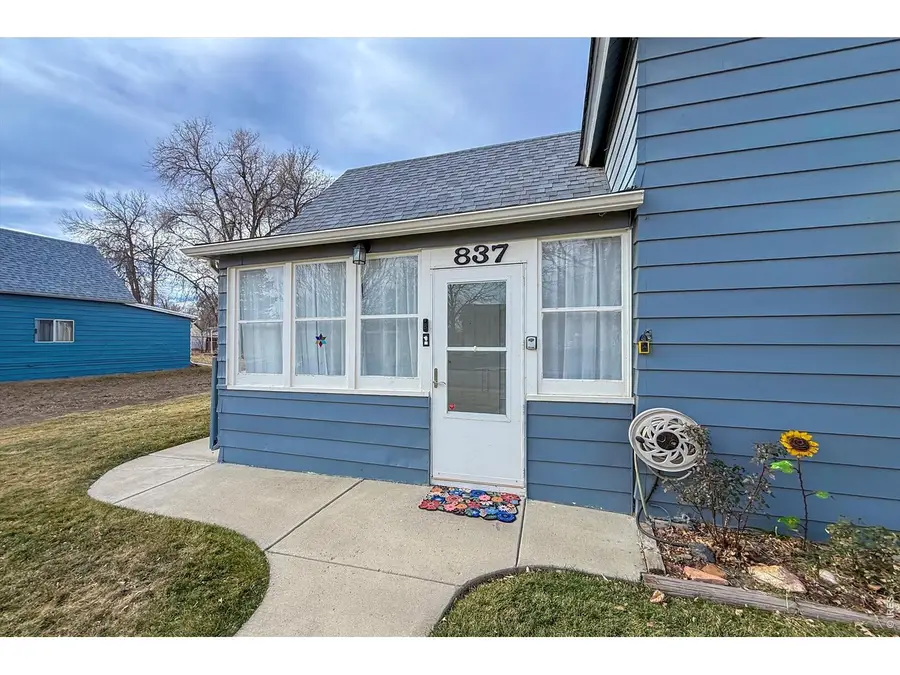 837 5th St, Berthoud, CO 80513 - #3