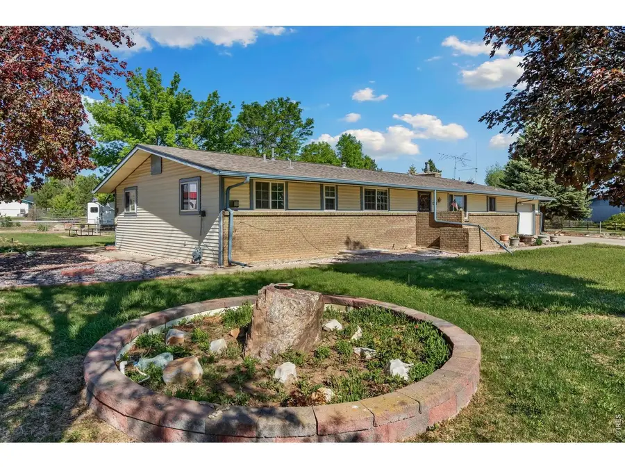 201 Namaqua Rd, Loveland, CO 80537 - #2