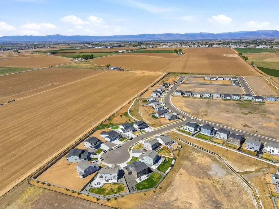 5817 Farmstead Pl, Mead, CO 80504 - #2